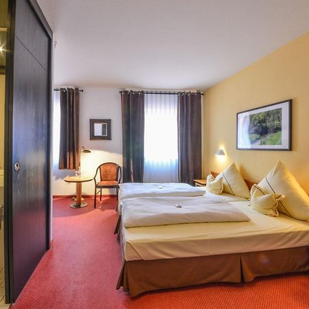 Hotel Lehmeier Ноймаркт ин дер Оберпфалц Екстериор снимка