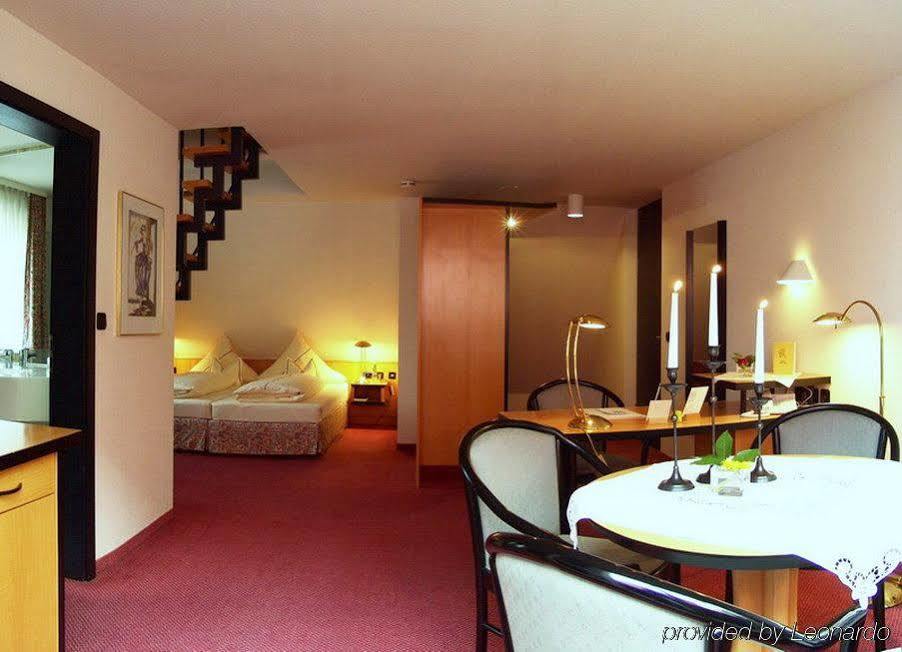 Hotel Lehmeier Ноймаркт ин дер Оберпфалц Стая снимка